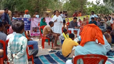 मकरबंधा में आयोजित शिविर में महिला सशक्तिकरण, बाल संरक्षण और जनकल्याणकारी योजनाओं की दी गई जानकारी मकरबंधा में आयोजित शिविर में महिला सशक्तिकरण, बाल संरक्षण और जनकल्याणकारी योजनाओं की दी गई जानकारी