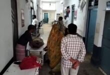 आकाशीय बिजली का कहर, खेत और घर के बाहर गिरी बिजली से दो लोगों की मौत