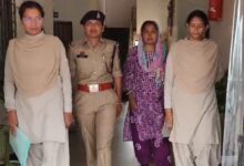 मुख्य सचिव से पहचान का झांसा देकर नौकरी के नाम पर 25.50 लाख की ठगी, महिला गिरफ्तार