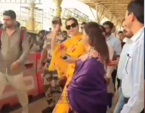 भारत भाग्य विधाता’ की पहली स्क्रीनिंग में शामिल होंने कंगना रनौत रायपुर पहुंची