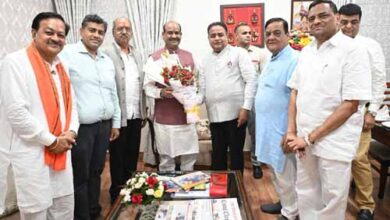 चेम्बर प्रतिनिधिमंडल मिले लोस अध्यक्ष ओम बिरला से, व्यापारियों की सहभागिता और हितों के संरक्षण पर सौंपा ज्ञापन