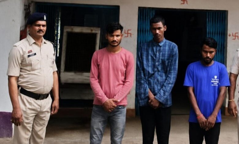 बाइक देने से इंकार पर बदमाशों ने घर घुसकर की मारपीट तोड़फोड़, गिरफ्तार