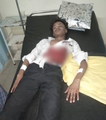 गांजा सप्लायर का पता नहीं बताने पर नशेड़ियों ने नाबालिग को मारा चाकू गांजा सप्लायर का पता नहीं बताने पर नशेड़ियों ने नाबालिग को मारा चाकू