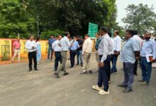 नियमित एवं कड़ाई से मॉनिटरिंग कर गुणवत्ता सुनिश्चित करने व समय-सीमा में कार्यों को पूर्ण करने के निर्देश, कार्यों की प्रगति पर जाहिर किया असंतोष