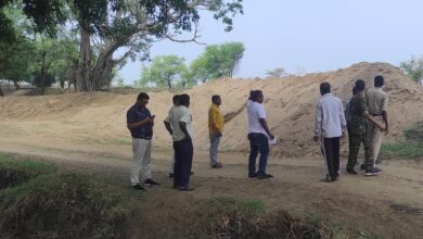 ग्राम खरहट्टा में अवैध रेत भंडारण, 2600 घन मीटर रेत