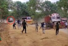 मासूम को कुचलने के बाद दो बार बैरिकेड तोड़कर भागा ट्रक ड्राइवर