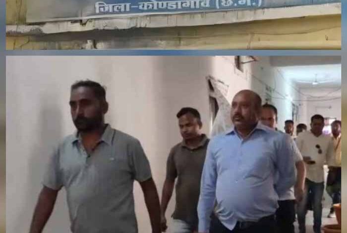 फरसगांव तहसीलदार के रीडर को रिश्वत लेते एसीबी ने रंगे हाथ किया गिरफ्तार
