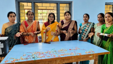 रक्षाबंधन पर विष्णु भोग चावल की राखियां बनेंगी छत्तीसगढ़ की नई पहचान रक्षाबंधन पर विष्णु भोग चावल की राखियां बनेंगी छत्तीसगढ़ की नई पहचान