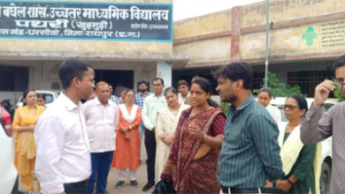 सीईओ जिला पंचायत बिश्वरंजन ने किया धरसींवा जनपद का निरीक्षण,स्कूलों में लापरवाही पर प्राचार्यों को चेतावनी