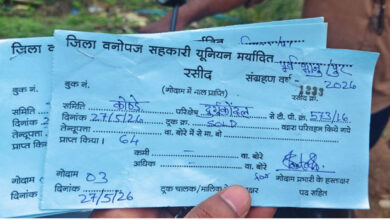 ट्रैक्टर संचालकों को नही मिला परिवहन का भुगतान ट्रैक्टर संचालकों को नही मिला परिवहन का भुगतान