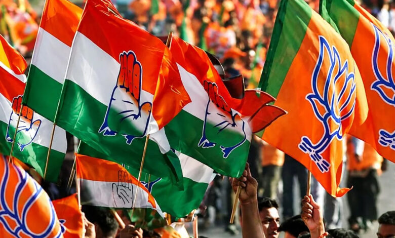 10 कांग्रेस कार्यकर्ताओं ने थामा भाजपा का दामन 10 कांग्रेस कार्यकर्ताओं ने थामा भाजपा का दामन