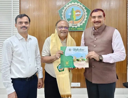 कुशाभाऊ ठाकरे पत्रकारिता एवं जनसंचार विश्वविद्यालय में जनसंचार शिक्षा व शोध में सेंटर ऑफ एक्सीलेंस की स्थापना