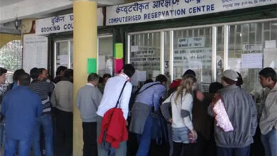 यात्रा के दौरान काउंटर टिकट भूल गए? घबराएं नहीं, रेलवे के नियमों के अनुसार मिल सकती है सहायता