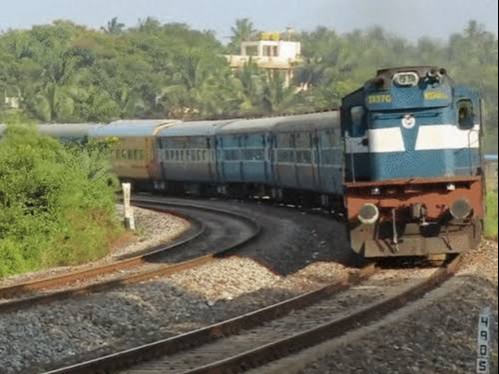 श्रावणी मेला में बाबाधाम (देवघर) जाने के लिए इतवारी-मधुपुर के बीच रेलवे चलाएगा स्पेशल ट्रेन श्रावणी मेला में बाबाधाम (देवघर) जाने के लिए इतवारी-मधुपुर के बीच रेलवे चलाएगा स्पेशल ट्रेन