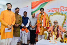 अंजय शुक्ला के जन्मदिन समारोह में जुटे शहर के विशिष्टजन