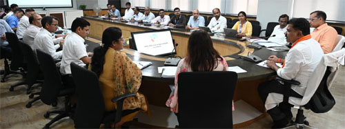 बस्तर की जैविक खेती को मिलेगा वैश्विक बाजार, यूरोप तक पहुंचेंगे जैविक उत्पाद: उप मुख्यमंत्री शर्मा बस्तर की जैविक खेती को मिलेगा वैश्विक बाजार, यूरोप तक पहुंचेंगे जैविक उत्पाद: उप मुख्यमंत्री शर्मा