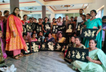 बलौदाबाजार में समूह की 40 महिलाओं को मिला धान और पैरा आर्ट का प्रशिक्षण