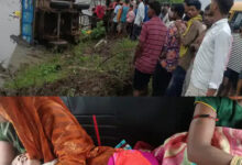 मजदूरों से भरा ट्रैक्टर पलटने से 2 की मौत, 6 घायल मजदूरों से भरा ट्रैक्टर पलटने से 2 की मौत, 6 घायल