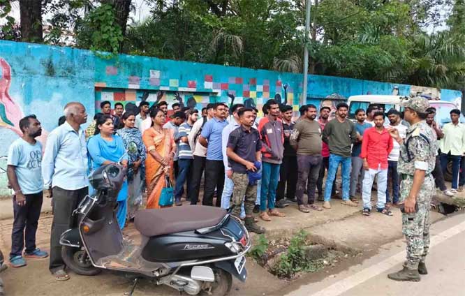 बीजापुर पुलिस ने 62 चालान काटे, 27,200 का जुर्माना वसूला, किया जागरूक बीजापुर पुलिस ने 62 चालान काटे, 27,200 का जुर्माना वसूला, किया जागरूक