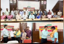 25 सेवानिवृत्ताें को दी गई विदाई, कलेक्टर ने सौंपा पेंशन भुगतान आदेश