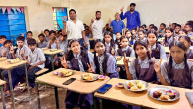 500 विद्यालयों में पोषण, पर्यावरण और सहभागिता का संगम, बैगलेस डे पर सूरजपुर की अनूठी पहल 500 विद्यालयों में पोषण, पर्यावरण और सहभागिता का संगम, बैगलेस डे पर सूरजपुर की अनूठी पहल
