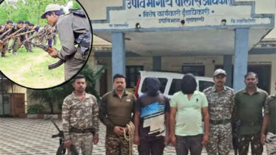 नक्सली बैनर लगाकर दहशत फैलाने वाले भाजपा नेता सहित दो गिरफ्तार