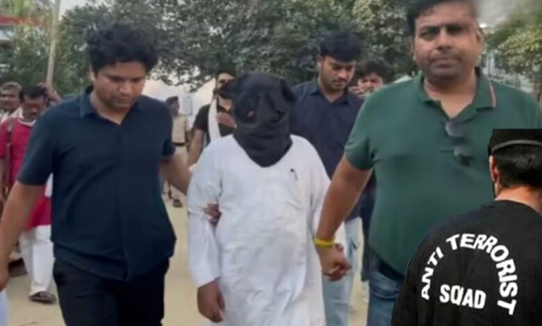 ATS की बड़ी कार्रवाई आतंकी गतिविधियों के आरोप में गिरफ्तार 3 संदिग्ध 14 जुलाई तक जेल भेजे गए ATS की बड़ी कार्रवाई आतंकी गतिविधियों के आरोप में गिरफ्तार 3 संदिग्ध 14 जुलाई तक जेल भेजे गए