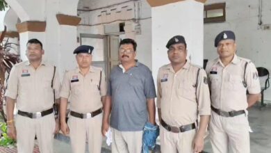 सहारा इंडिया निवेश धोखाधड़ी मामले में बड़ी कार्रवाई, 3 साल से फरार ब्रांच मैनेजर गिरफ्तार सहारा इंडिया निवेश धोखाधड़ी मामले में बड़ी कार्रवाई, 3 साल से फरार ब्रांच मैनेजर गिरफ्तार