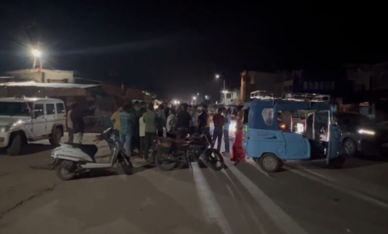 युवक की मौत के बाद अस्पताल पर लापरवाही के आरोप युवक की मौत के बाद अस्पताल पर लापरवाही के आरोप