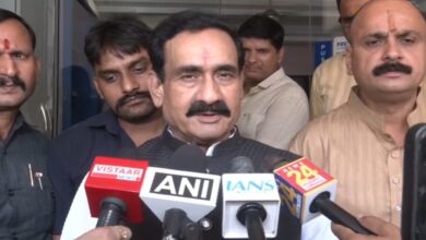 भाजपा के फैसले पर विरोध, नरोत्तम ने कार्यकर्ताओं को समझाया