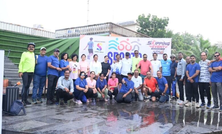तेलीबांधा गार्डन में स्किपिंग इवेंट, फिटनेस के लिए जुटे सैकड़ों प्रतिभागी तेलीबांधा गार्डन में स्किपिंग इवेंट, फिटनेस के लिए जुटे सैकड़ों प्रतिभागी