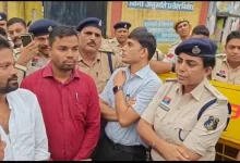 न्याय की मांग को लेकर सर्व आदिवासी समाज की रैली, कार्रवाई नहीं होने पर आंदोलन की चेतावनी न्याय की मांग को लेकर सर्व आदिवासी समाज की रैली, कार्रवाई नहीं होने पर आंदोलन की चेतावनी