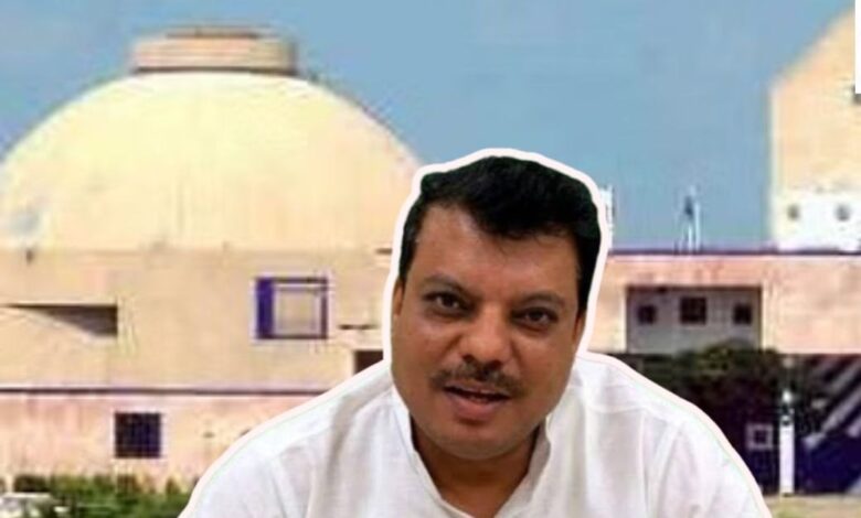 शिक्षा व्यवस्था को लेकर MP में सियासी घमासान, उमंग सिंघार ने उठाए सवाल
