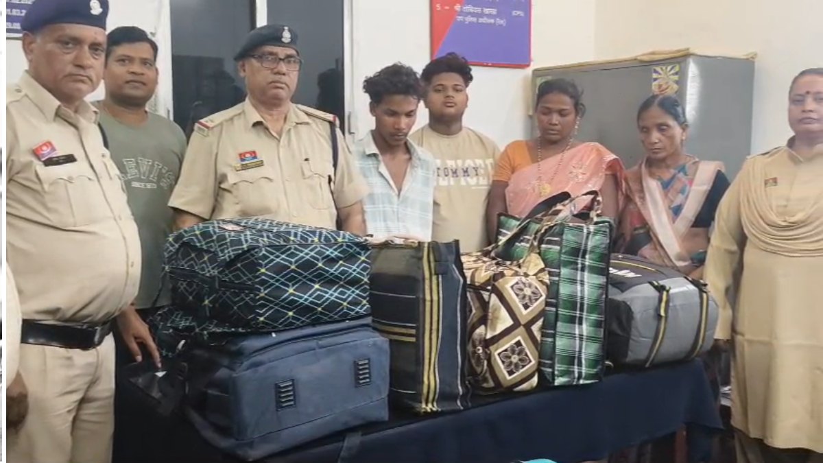 GRP की बड़ी कार्रवाई बिलासपुर स्टेशन से 27.57 लाख का गांजा बरामद, चार आरोपी गिरफ्तार