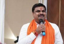 मंत्रोच्चार पर घमासान, शिक्षा मंत्री बोले- संस्कार के लिए फैसला रहेगा जारी