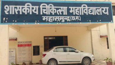 मेडिकल कॉलेज में डीजल खपत पर सवाल, सरकारी वाहन के इस्तेमाल को लेकर उठे आरोप मेडिकल कॉलेज में डीजल खपत पर सवाल, सरकारी वाहन के इस्तेमाल को लेकर उठे आरोप