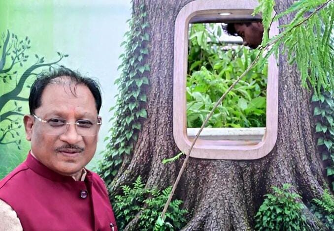 आज लगाया गया हर पौधा आने वाली पीढ़ियों के सुरक्षित भविष्य का आधार बनेगा : मुख्यमंत्री साय आज लगाया गया हर पौधा आने वाली पीढ़ियों के सुरक्षित भविष्य का आधार बनेगा : मुख्यमंत्री साय