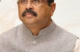 केंद्रीय शिक्षा मंत्री धर्मेंद्र प्रधान ने दिया इस्तीफा केंद्रीय शिक्षा मंत्री धर्मेंद्र प्रधान ने दिया इस्तीफा