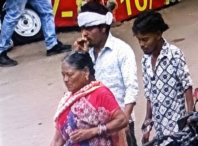 दुष्कर्म के बाद महिला की हत्या, दो आरोपी गिरफ्तार दुष्कर्म के बाद महिला की हत्या, दो आरोपी गिरफ्तार