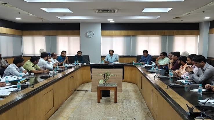 इलेक्ट्रिक वाहनों को बढ़ावा देने सभी ईवी चार्जिंग स्टेशनों के लिए बनेगा एक ऐप इलेक्ट्रिक वाहनों को बढ़ावा देने सभी ईवी चार्जिंग स्टेशनों के लिए बनेगा एक ऐप