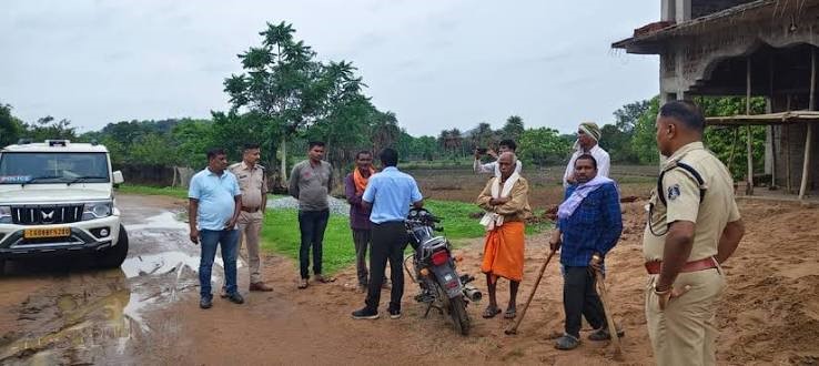 शराबी बेटे को माँ ने पैसे देने से किया इंकार, कुल्हाड़ी से उतारा मौत के घाट शराबी बेटे को माँ ने पैसे देने से किया इंकार, कुल्हाड़ी से उतारा मौत के घाट