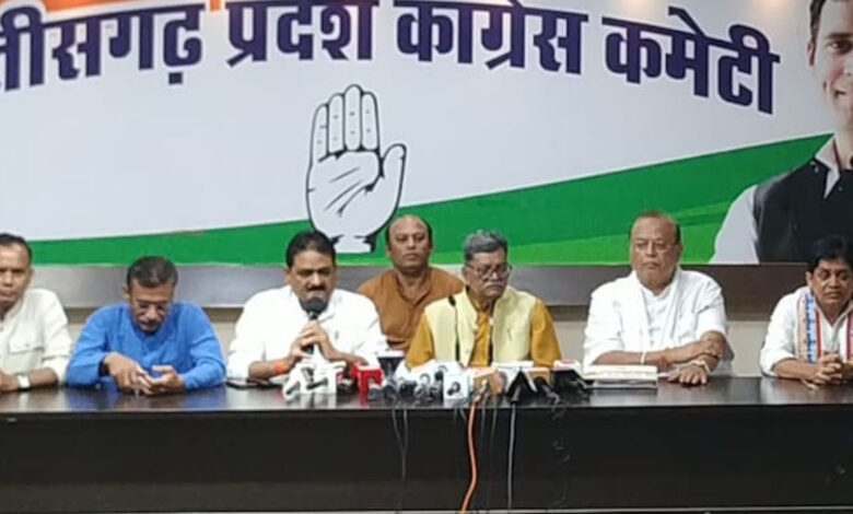 नेता प्रतिपक्ष ने दी सरकार को चेतावनी, उठाए कई सवाल नेता प्रतिपक्ष ने दी सरकार को चेतावनी, उठाए कई सवाल