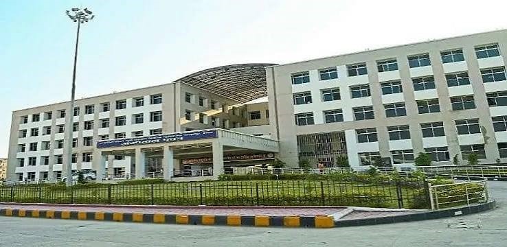 प्रेमी को घर बुलाकर प्रेमिका ने चाकू से किया हमला, पत्थर से सिर कुचल कर कुएं में फेंका