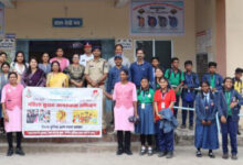 पुलिस ने विद्यार्थियों को सड़क, महिला व साइबर सुरक्षा के लिए किया जागरूक