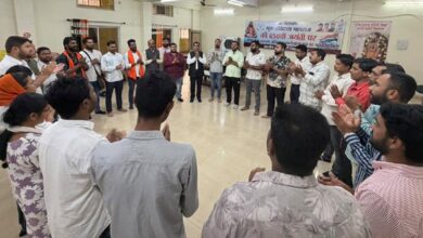 भाजपा प्रदेशाध्यक्ष किरण देव के शीघ्र स्वास्थ्य लाभ के लिए भाजयुमो ने किया हनुमान चालीसा का पाठ
