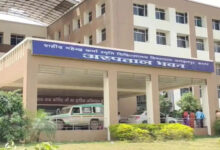 प्रेमी को घर बुलाकर चाकू से करवाया हमला, सिर कुचलने के बाद कुएं में फेंका, हुई मौत