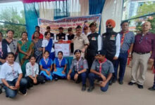 बीएसपी विद्यालयों के विद्यार्थियों द्वारा निर्मित 2500 राखियाँ सैनिकों के लिए संग्रहण