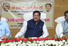अवैध रेत उत्खनन, भण्डारण एवं परिवहन पर करें सख्त कार्यवाही : मंत्री बघेल