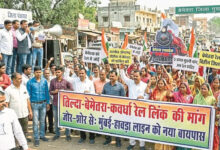 कटघोरा-डोंगरगढ़ रेल परियोजना में बेमेतरा को भी जोडऩे उठी मांग, शिवनाथ नदी पर बड़ा पुल बनाने रेलवे को करना पड़ेगा बस खर्च