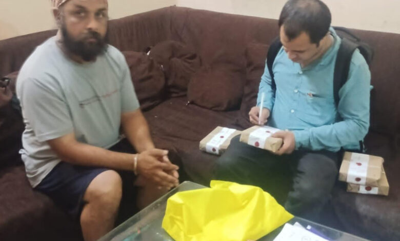 प्रतिबंधित एनालॉग पनीर जब्त, डेयरी का लाइसेंस निलंबित